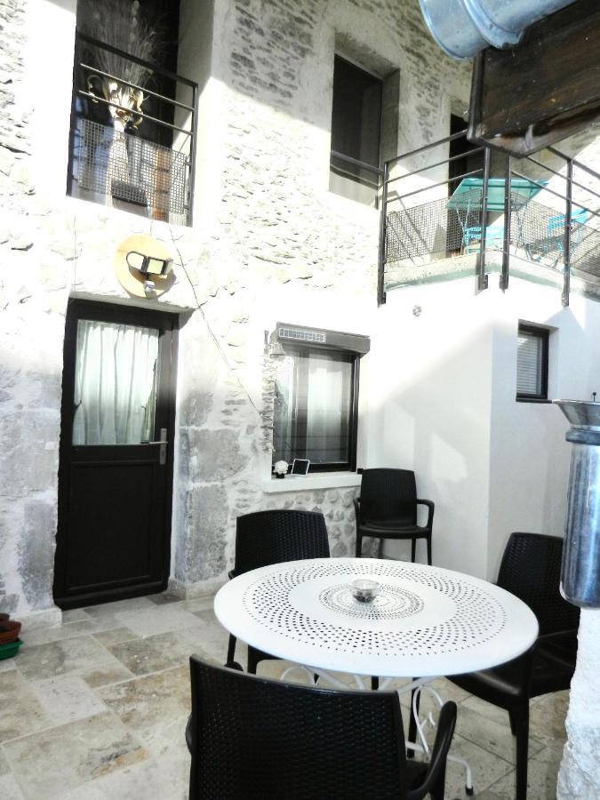 Chez Gege & Mado Daire Seyssel Dış mekan fotoğraf